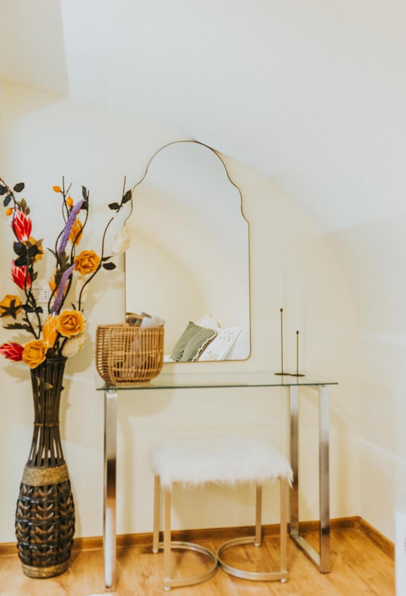 Locart -Cozy Downtown Apartment, Near Black Church With Free Wi-Fi 브라쇼브 외부 사진