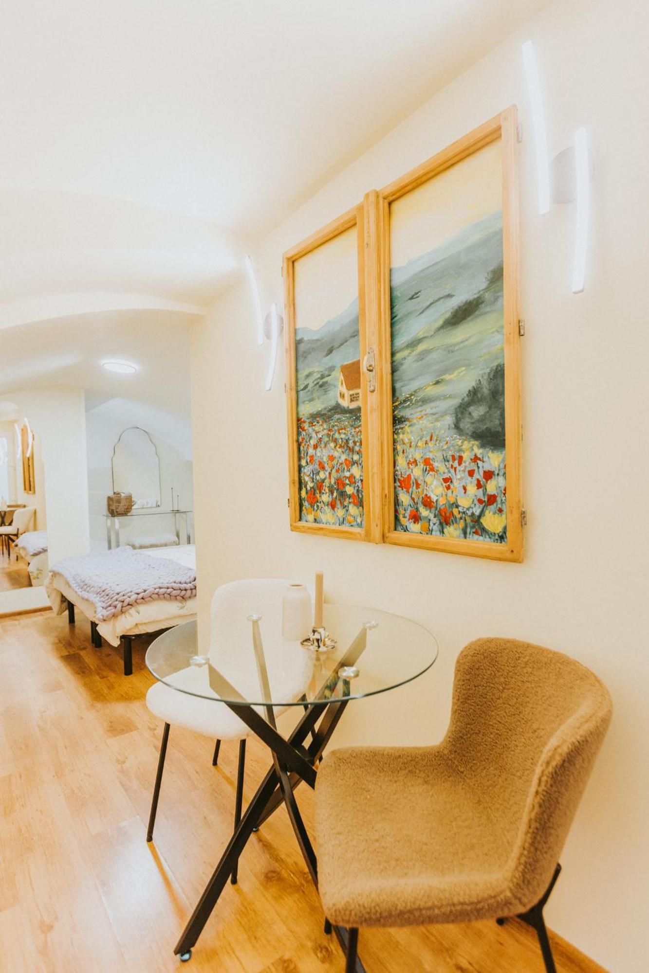 Locart -Cozy Downtown Apartment, Near Black Church With Free Wi-Fi 브라쇼브 외부 사진